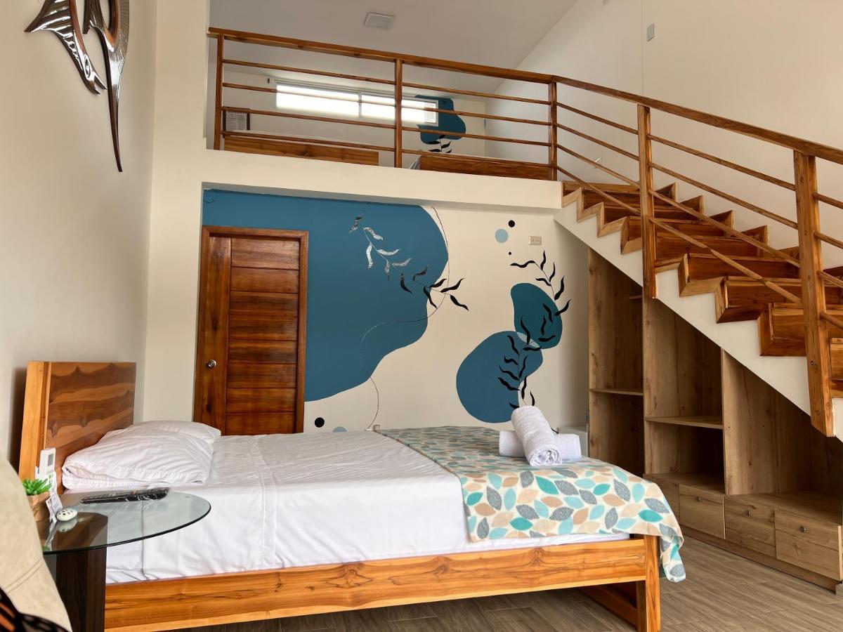 Ohana Beach Hotel Playas Eksteriør billede
