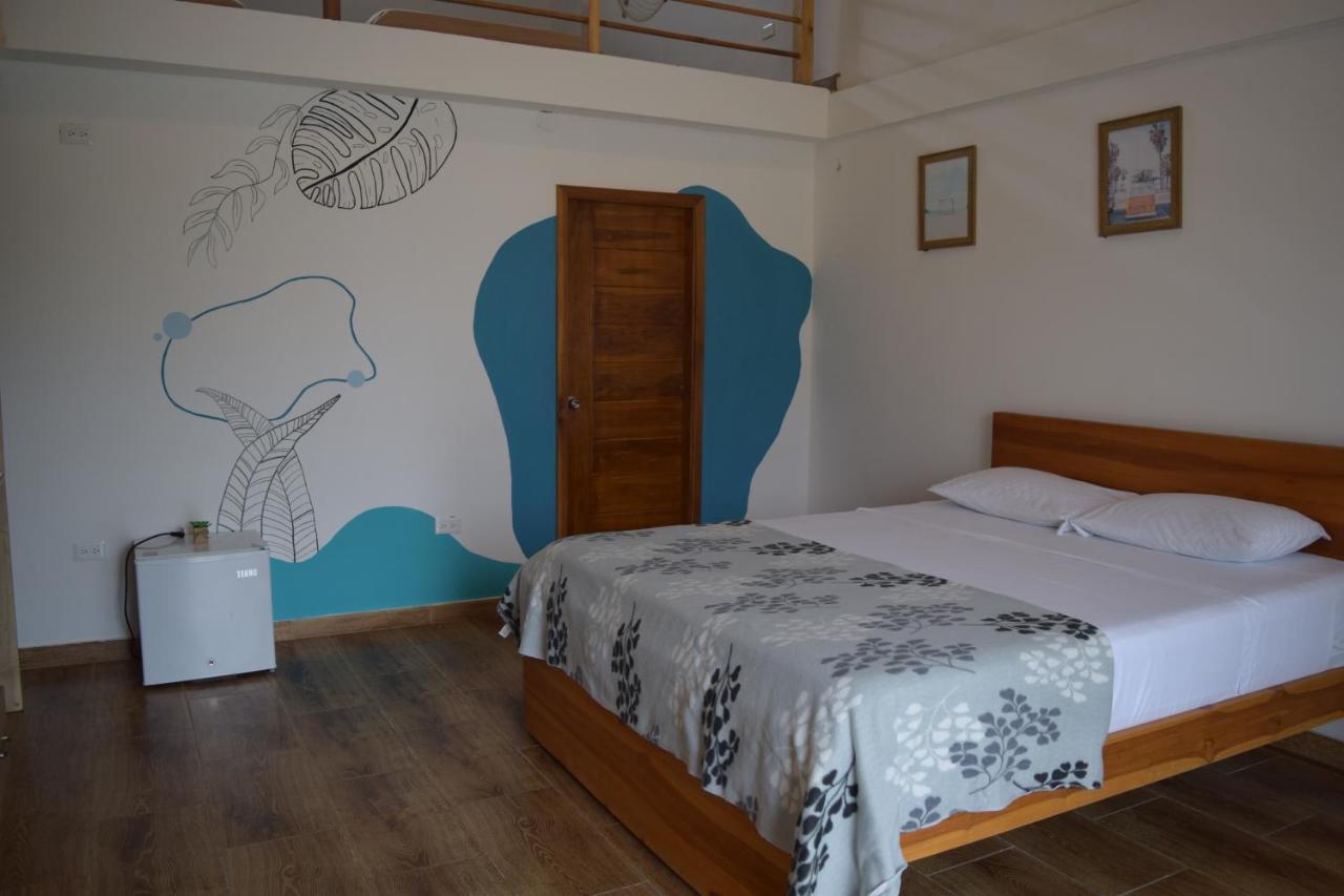 Ohana Beach Hotel Playas Eksteriør billede