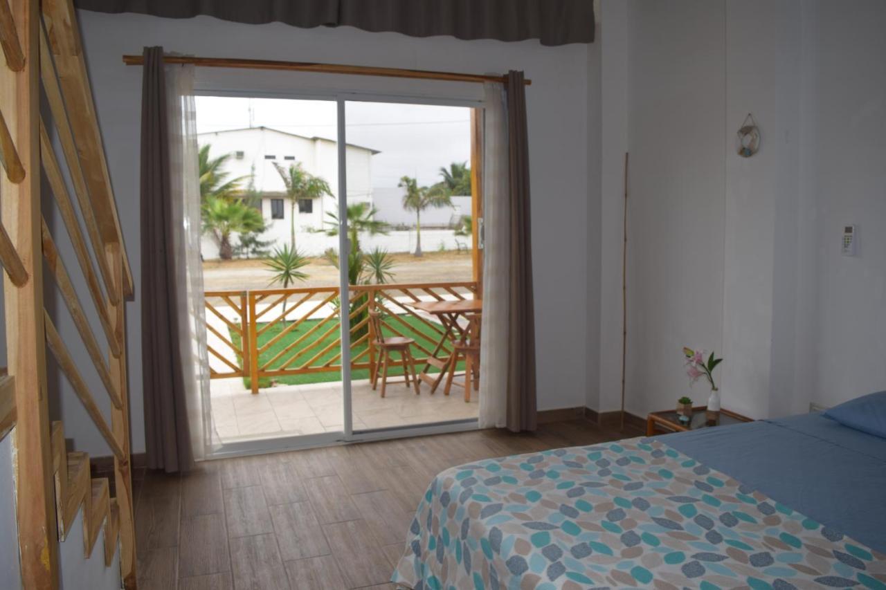 Ohana Beach Hotel Playas Eksteriør billede
