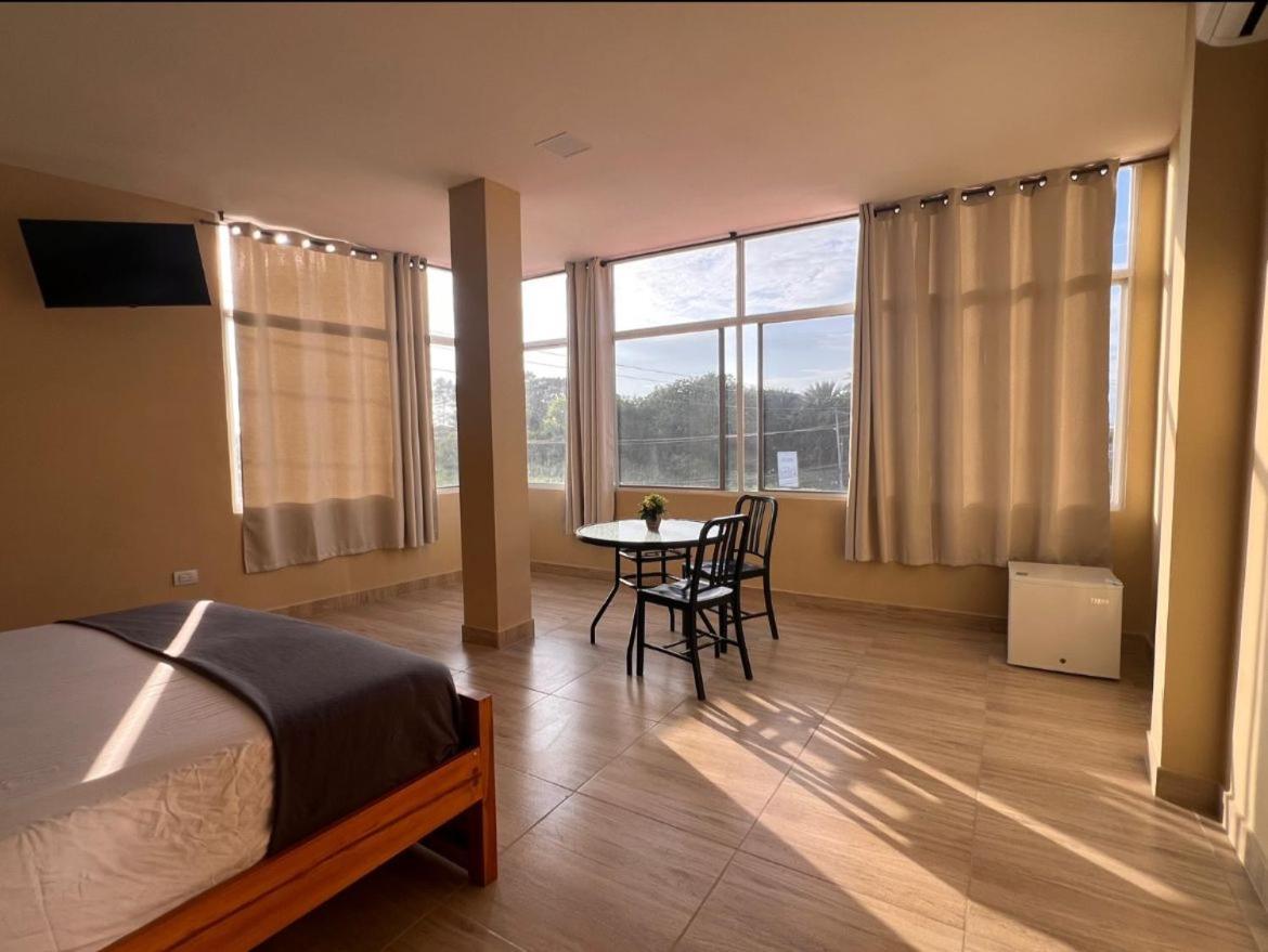 Ohana Beach Hotel Playas Værelse billede