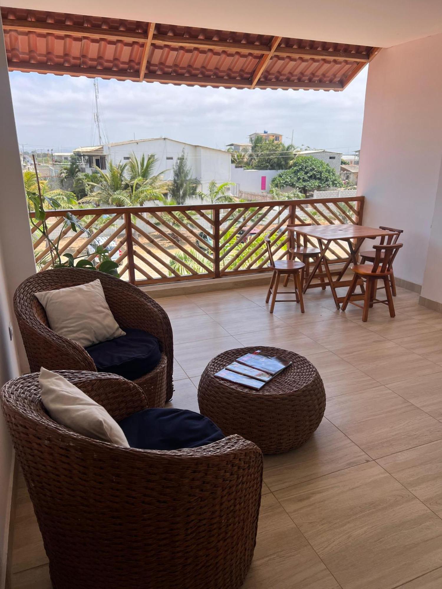 Ohana Beach Hotel Playas Eksteriør billede