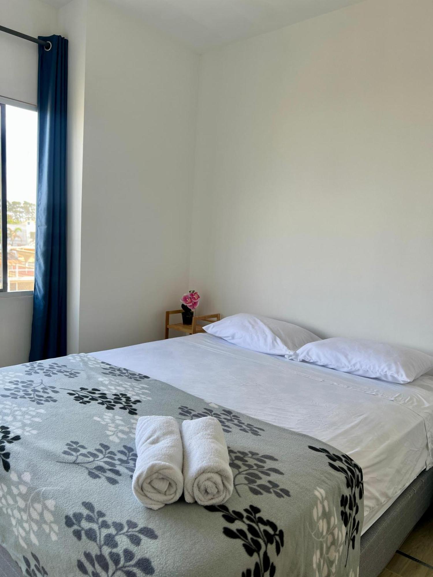 Ohana Beach Hotel Playas Eksteriør billede